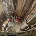 Limpieza-interior-de-silos-con-trabajos-verticales